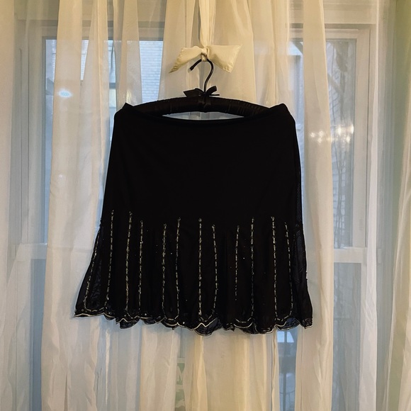 Sparkle and shine in Silver Beaded Black Skirt, Sz 10, Side Zip, Vintage EXPRESS - Picture 5 of 16